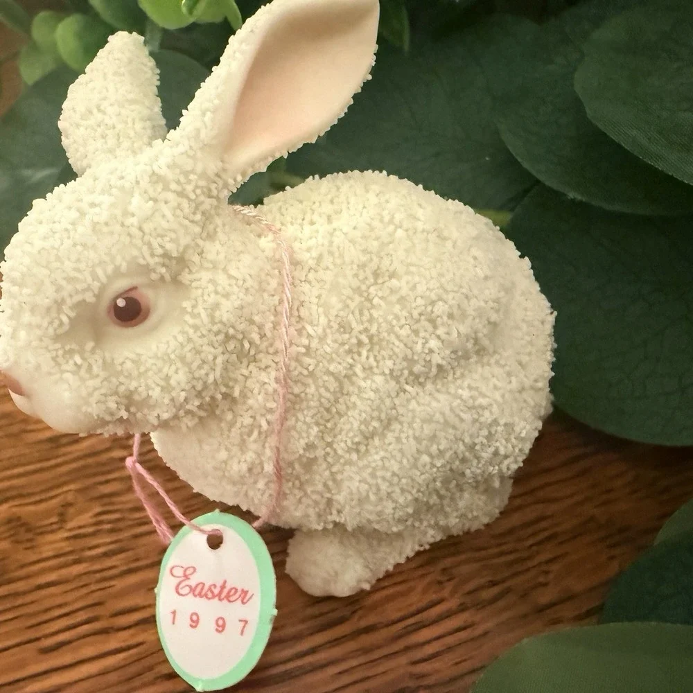 Department 56 Easter Bunny 1997‎ Vintage Spring Rabbit Figurine Tagged